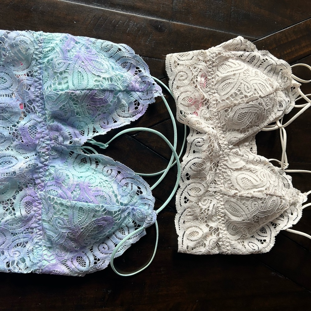 VS Pink Lace Bralettes Size Medium